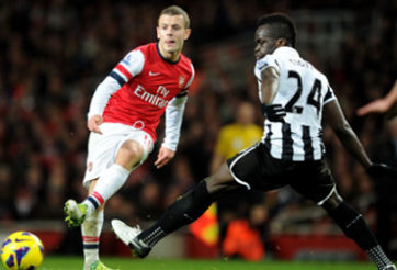 Arsenal gặp thuận lợi ở vòng 30 giải Ngoại hạng Anh