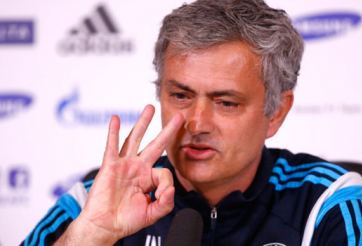 Mourinho bất ngờ đề cao Man Utd và Liverpool