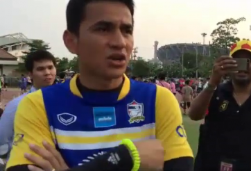 VIDEO: HLV Kiatisuk trò chuyện tiếng Việt về Công Phượng và Tristian Đỗ