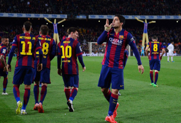 Suarez ghi bàn, Barca nhọc nhằn đánh bại Real