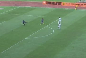 VIDEO: Khi thủ môn Macau 'troll' đồng đội và khán giả