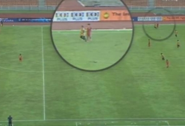 VIDEO: Tình huống đánh nguội của cầu thủ U23 Việt Nam