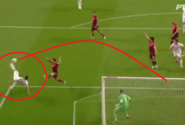 VIDEO: Siêu phẩm ngả bàn đèn của Nemanja Matic vào lưới BĐN