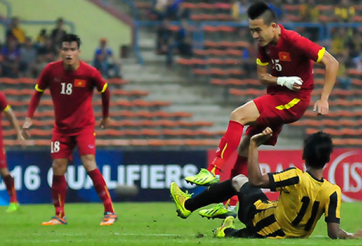 U23 Việt Nam bất ngờ nhận hung tin từ Huy Toàn