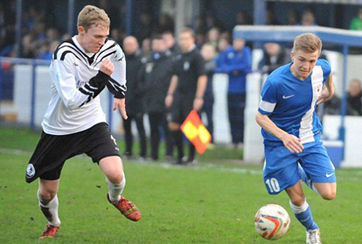 Man Utd thử việc học viên của lò đào tạo Man City