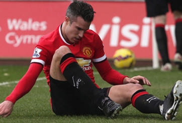 Persie tiếp tục lỡ trận Man Utd vs Aston Villa