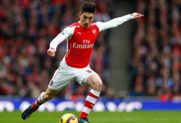 VIDEO: Hậu vệ Bellerin lên tham gia tấn công mở tỷ số cho Arsenal