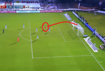 VIDEO: Pha bắt volley ghi bàn vô cùng đẹp mắt từ cự ly hơn 20m