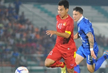 Tuyển thủ U23 Việt Nam gặp chấn thương tại vòng loại Cúp Quốc gia 2015