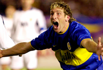 VIDEO: Pha đánh đầu thành bàn từ khoảng cách 40m của Martin Palermo