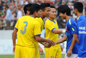 Mạnh Hùng chia sẻ bí quyết ‘khóa chặt’ Công Phượng