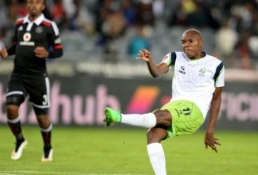 VIDEO: Cú hattrick 'hiếm có' trong lịch sử bóng đá