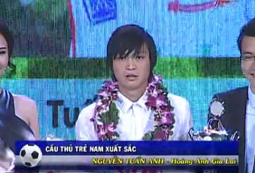 Tuấn Anh nói gì khi vượt qua Công Phượng và Huy Toàn?