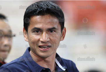 HLV Kiatisuk khẳng định tham vọng lớn khi chung bảng với Việt Nam