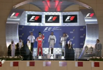 Bahrain Grand Prix 2015: Hamilton có danh hiệu thứ 3