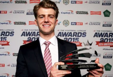 Sao trẻ Chelsea giật giải Cầu thủ xuất sắc nhất năm