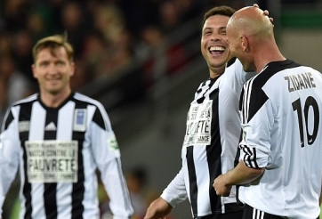 Video clip bàn thắng: Ronaldo & Zidane Friends 7-9 AS Saint Etienne (Giao hữu)