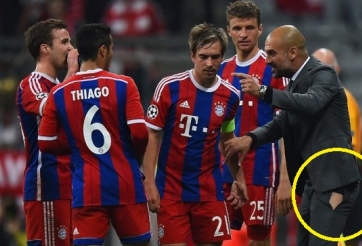 VIDEO: Pep Guardiola chỉ đạo các học trò đến rách cả quần