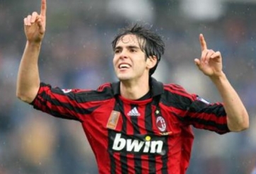 VIDEO: Những pha xử lý bóng mềm mại và tinh tế của 'thiên thần' Kaka