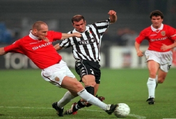 VIDEO: Trận đấu giàu cảm xúc giữa Juventus và Man Utd 16 năm trước
