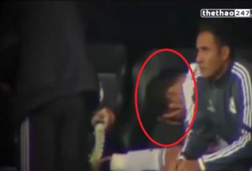 VIDEO: Chicharito khóc nức nở sau khi ghi bàn thắng quyết định cho Real Madrid