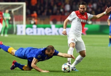 VIDEO: Tình huống chơi bóng bằng tay của hậu vệ Juventus