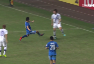 VIDEO: Cầu thủ Trung - Nhật va chạm nảy lửa ở AFC Champions League