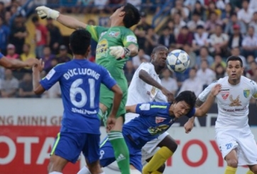 VIDEO: Samson mở tỷ số cho Hà Nội T&T ngay phút thứ 8