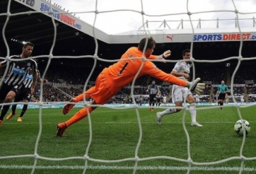 Video clip bàn thắng: Newcastle 2-3 Swansea City (Ngoại Hạng Anh)