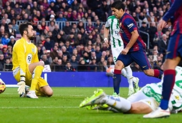 Barca - Cordoba: Messi sẽ “nổ súng” và chờ Ronaldo?