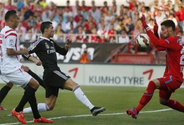 Video clip bàn thắng: Sevilla 2-3 Real Madrid - Dấu ấn Ronaldo