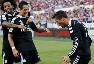 Ronaldo lập hat-trick, Real nhọc nhằn vượt qua Sevilla