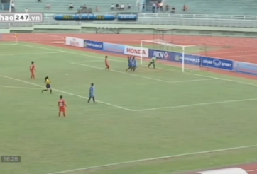 VIDEO: Xà ngang, cột dọc liên tiếp từ chối bàn thắng cho ĐT Nữ Myanmar