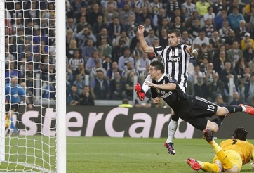 Pha bỏ lỡ khó tin của Rodriguez ở trận Real thua Juventus