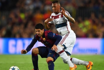 VIDEO: Tình huống Suarez bị ngã trong vòng cấm Bayern