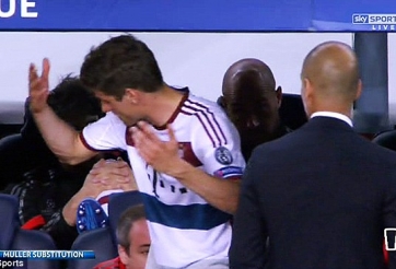 Thua trận, học trò vùng vằng với Pep Guardiola