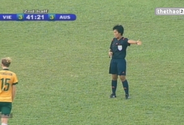 VIDEO: Pha bóng nghiệp dư của trọng tài Thái Lan khiến Việt Nam mất cơ hội ngon ăn