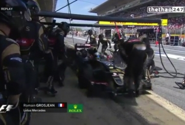 VIDEO: Xe F1 tông thẳng vào nhóm thợ thay lốp tại Tây Ban Nha