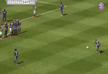 VIDEO: Memphis Depay tạm biệt PSV bằng siêu phẩm sút phạt từ 30m