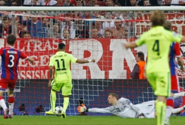 VIDEO: Màn trình diễn chói sáng của Neymar trước Bayern