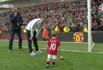 VIDEO: Cậu út 1 tuổi nhà Rooney ghi bàn thắng 'để đời' tại Old Trafford