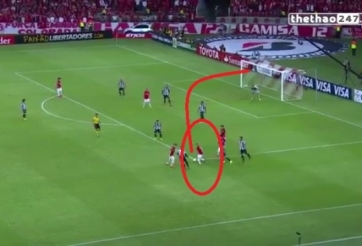 VIDEO: 2 tuyệt phẩm đẹp mắt tại Copa Libertadores