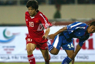 5 trận đối đầu giàu cảm xúc giữa Việt Nam và Thái Lan