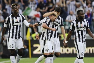 Video bàn thắng: Juventus 3-1 Napoli (V37 Serie A)