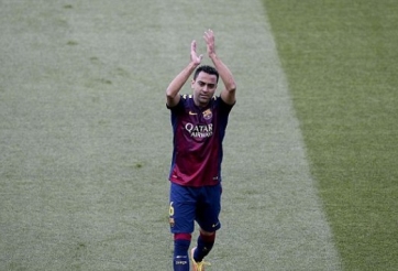 VIDEO: Phút chia tay đầy cảm xúc của Xavi trong lần cuối cùng khoác áo Barca