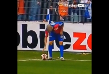VIDEO: Màn phối hợp đá phạt góc cực kỳ thông minh