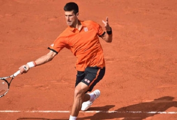 Roland Garros 2015: Djokovic và Federer dễ dàng giành vé đi tiếp