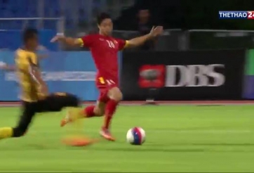 Video SEA Games 28: Tổng hợp những pha chặt chém của các cầu thủ U23 Malaysia