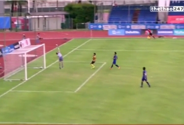 Video SEA Games 28: Pha cản phá xuất thần của thủ môn Thái Lan