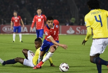 Video clip bàn thắng: Chile 2-0 Ecuador (Copa America 2015)